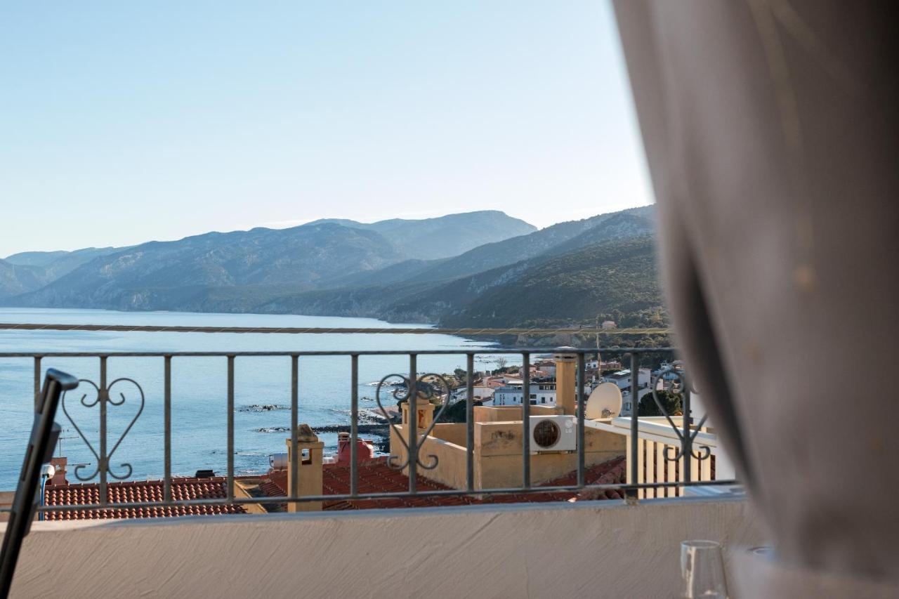 Ferienwohnung Sebastian House Cala Gonone Exterior foto