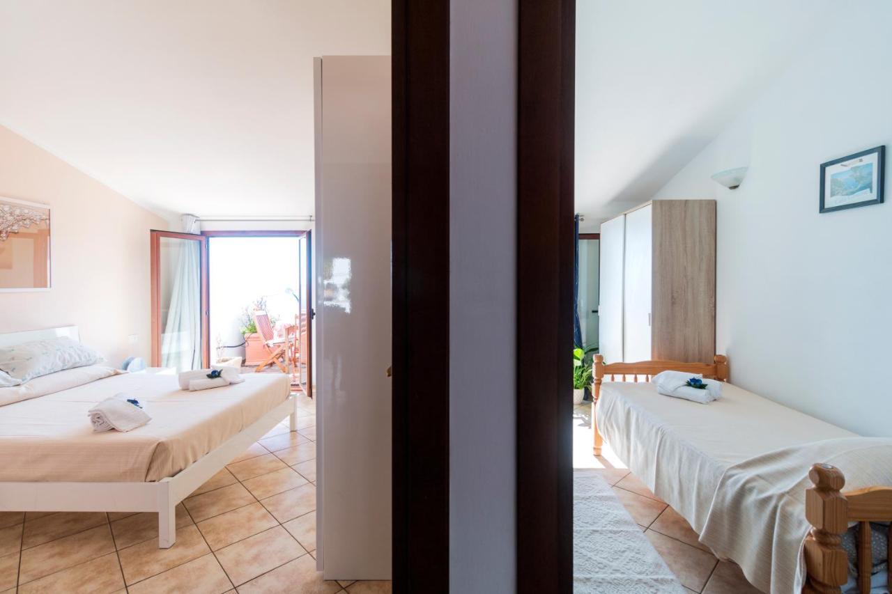 Ferienwohnung Sebastian House Cala Gonone Exterior foto