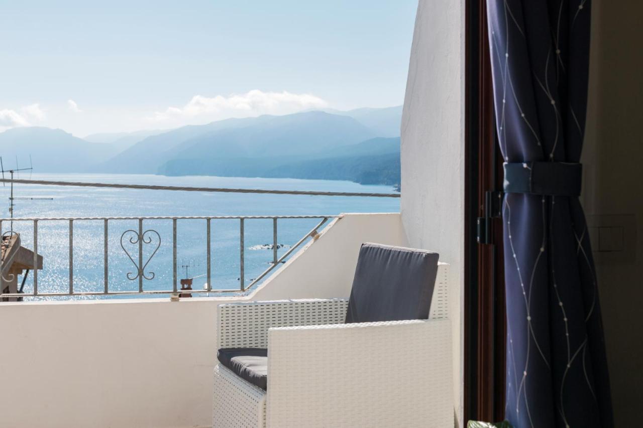Ferienwohnung Sebastian House Cala Gonone Exterior foto